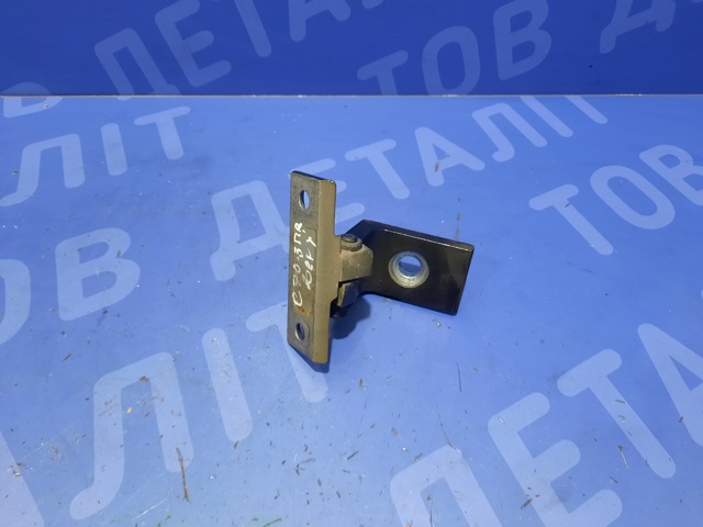 41517176848 Петля двери передней правой купить Черкассы