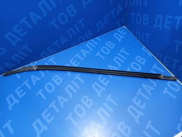 GM 42469792 Молдинг опускного стекла двери задней правой в наличии Полтава