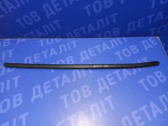 42469794 GM Молдинг опускного стекла двери передней правой купить в Киев