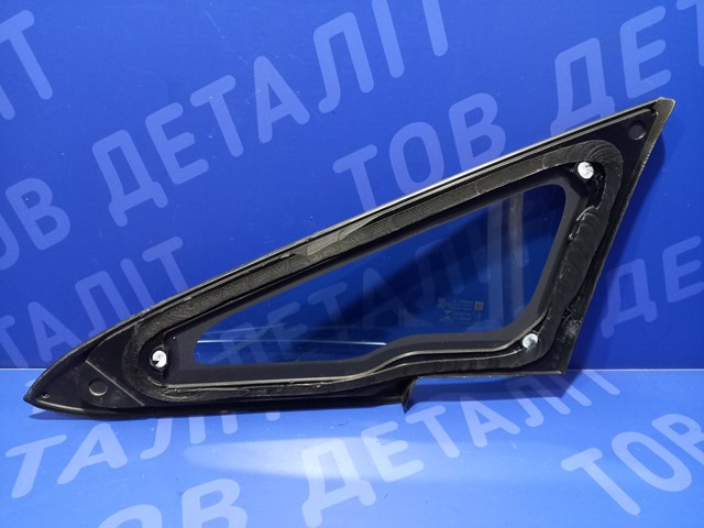 42558896 GM Стекло-форточка двери передней правой купить в Хмельницкий