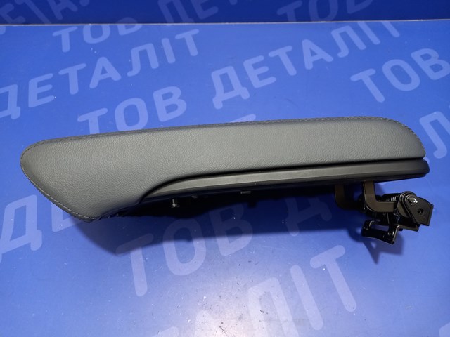 Крышка подлокотника 42559713 GM