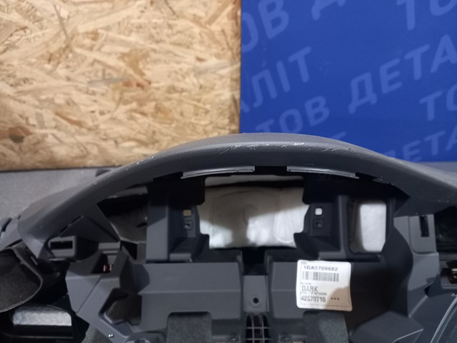 GM 42570716 Панель салона передняя "торпедо" в наличии Каменское