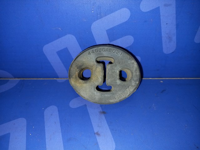 Подушка глушителя 44066AE021 SUBARU