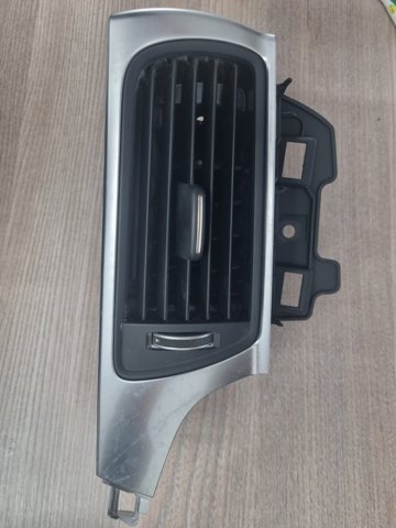 Решетка воздуховода левая 4G1820901E6PS VAG