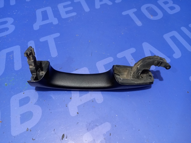Ручка правой передней двери 510837206J VAG
