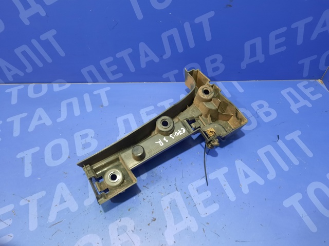 51127226936 BMW Кронштейн бампера заднего правый купить в Каменское