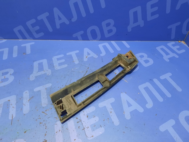 BMW 51127226938 Кронштейн бампера переднего правый в наличии Запорожье