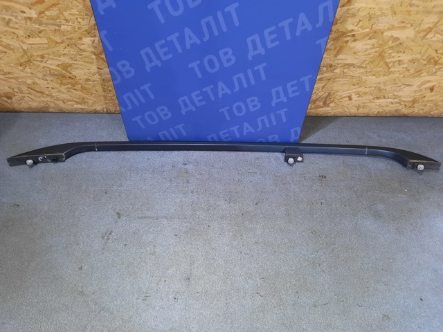 Автомобильный рейлинг на крышу правый 51137158530 BMW