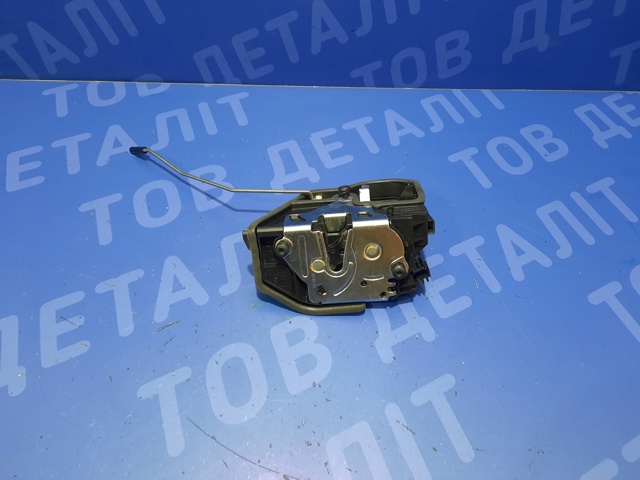 Замок двери задней левой 51227229459 BMW