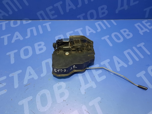 Замок двери задней правой 51227229460 BMW