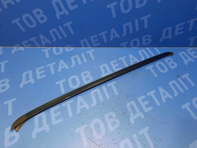 51317250395 BMW Молдинг лобового стекла левый купить в Черкассы