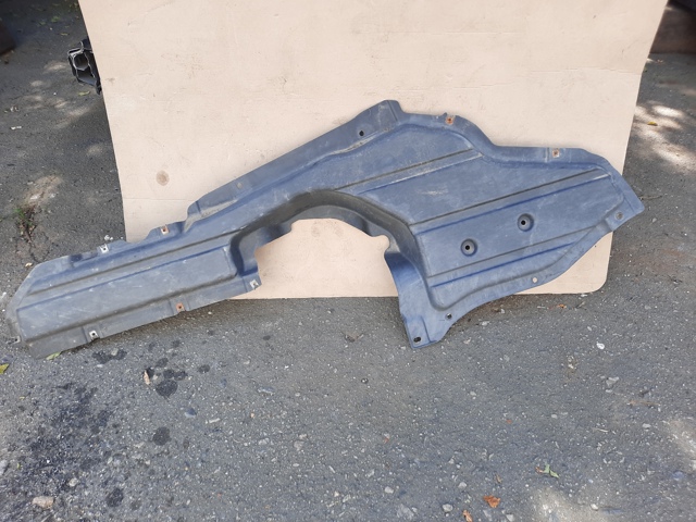BMW 51757172077 Молдинг стекла заднего в наличии Кривой Рог