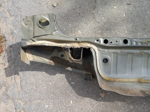 SUBARU 52401AL05A9P в наличии Львов