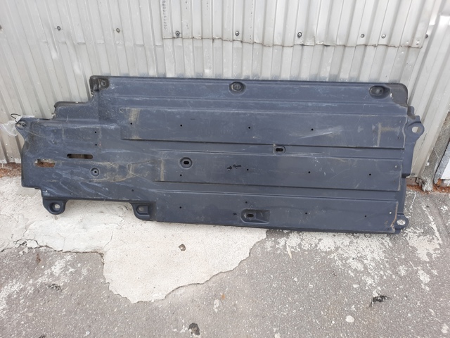 SUBARU 56411FL030 Защита днища левая в наличии Харьков