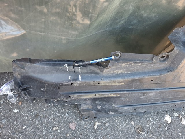 56411SG000 SUBARU Защита днища правая купить в Винница