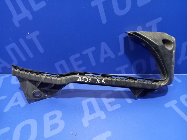 Кронштейн-адаптер крепления фары передней, правой 57707AL00A SUBARU