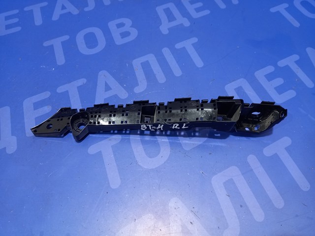 Направляющая переднего бампера, левая 57707AN05A SUBARU