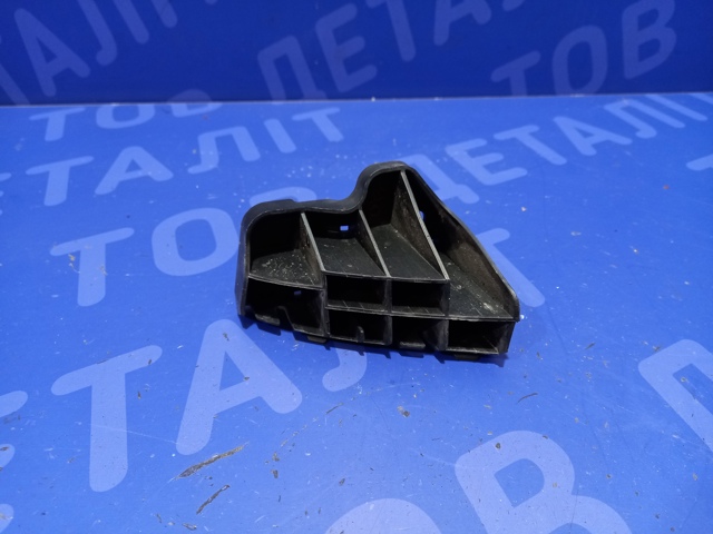 57707SG060 Кронштейн бампера заднего правый купить Украина