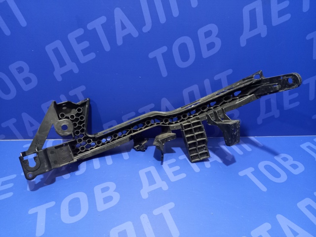 57707SJ000 Кронштейн бампера переднего правый купить Каменское