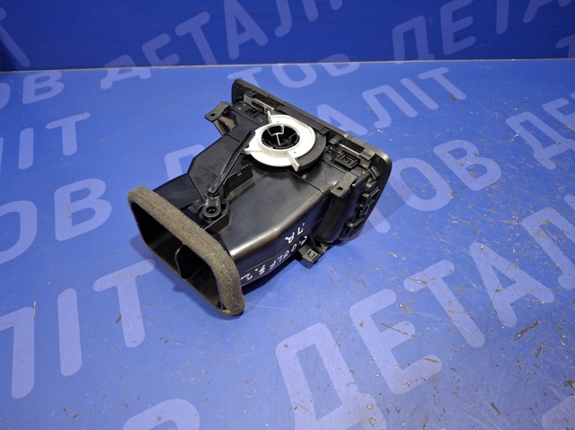 5G1819704SZNX Решетка вентиляции салона на "торпедо" правая купить Ужгород