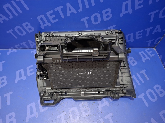 5G1857114E82V VAG Ящик перчаточный (бардачок) купить в Хмельницкий
