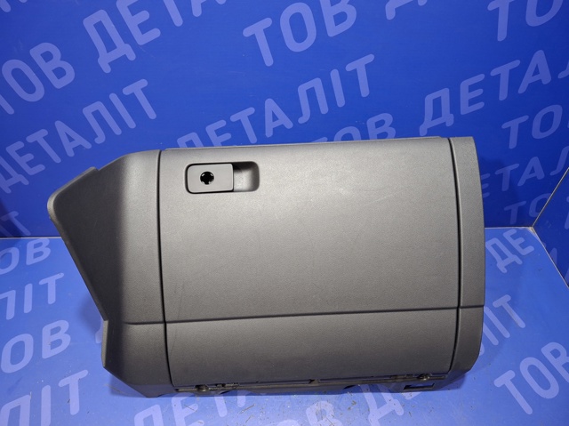Ящик перчаточный (бардачок) 5G1857114E82V VAG