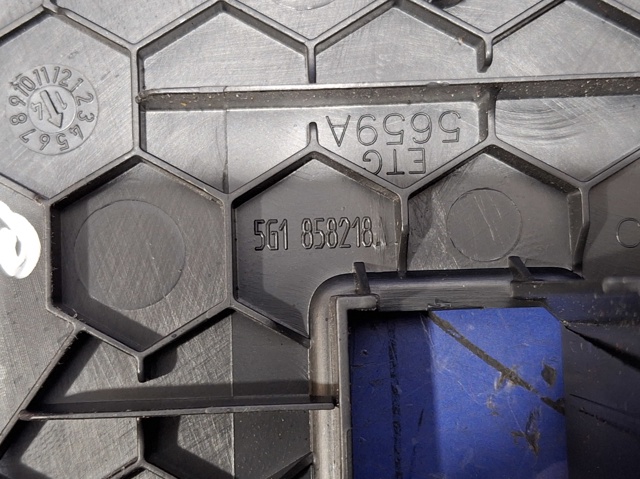 VAG 5G1858218C82V в наличии Одесса