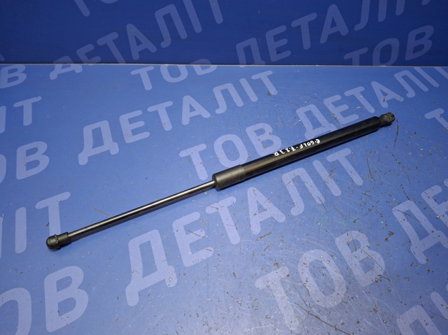 Амортизатор двери багажника 5G6827550C VAG