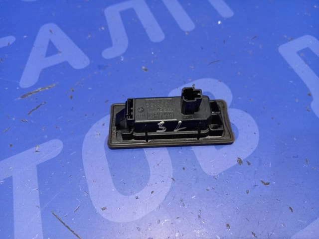 VAG 5NA943021 Фонарь подсветки номерного знака в наличии Павлоград
