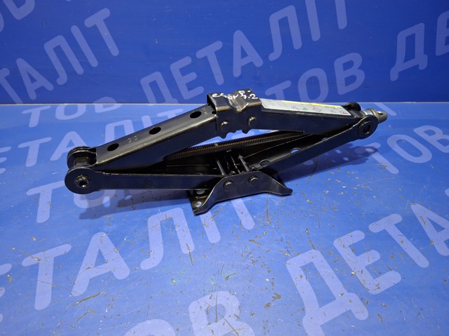 Домкраты 5Q0011031B VAG