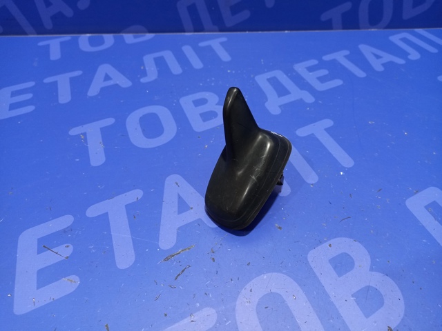 Антенна автомобильная 5Q00355075FQ VAG