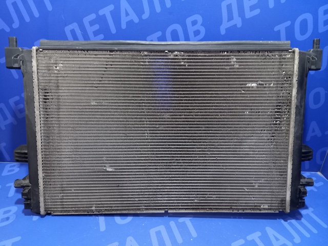 VAG 5Q0121251GB Радиатор охлаждения двигателя дополнительный в наличии Черновцы