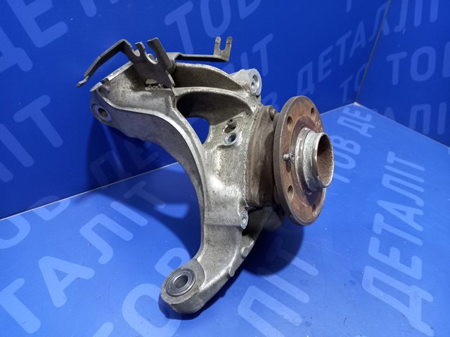 Цапфа поворотного кулака 5Q0407254A VAG