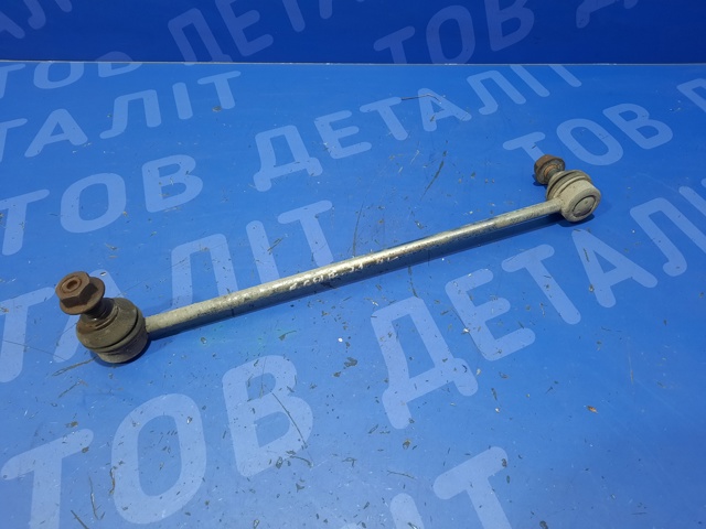 VAG 5Q0411315A Стойка переднего стабилизатора в наличии Черновцы