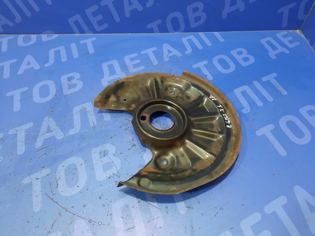 Защита тормозного диска заднего, правая 5Q0615612F VAG