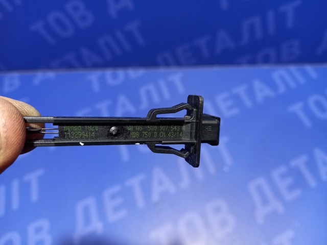 Датчик температуры воздуха в салоне 5Q0907543A VAG