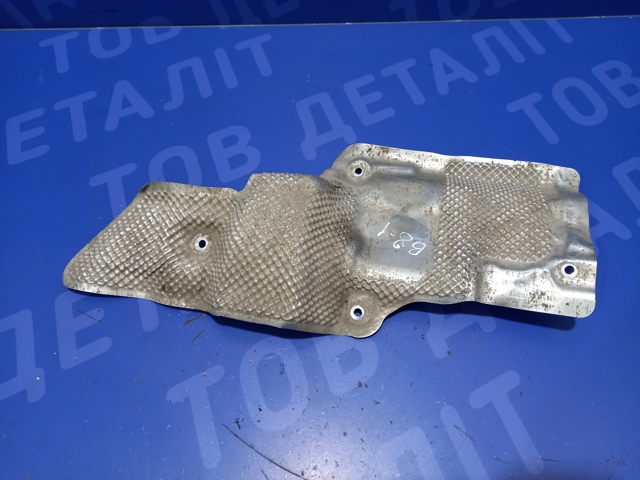 Защита (тепловой экран) рулевой рейки 5Q1423981F VAG