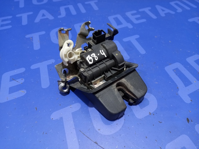 VAG 5TA827505D Замок крышки багажника (двери 3/5-й задней) в наличии Чернигов