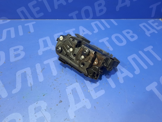 5TA839015E VAG Замок двери задней левой купить в Львов