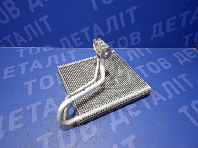Радиатор испарителя кондиционера 5WB816103A VAG