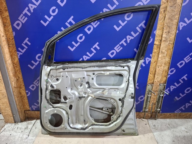 SUBARU 60009XA00B9W Дверь передняя правая в наличии Черкассы