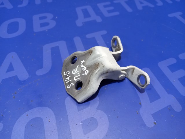 Петля передней двери, правой 60079SJ000 SUBARU
