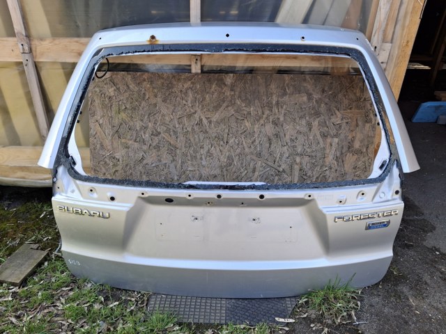 Задняя дверь 60809SC0109P SUBARU