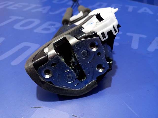 Замок задней левой двери 61035AN01A SUBARU