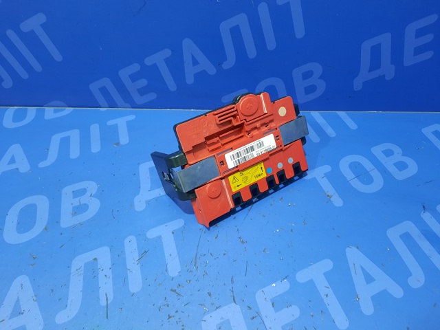 61149178962 Крышка аккумулятора купить Тернополь