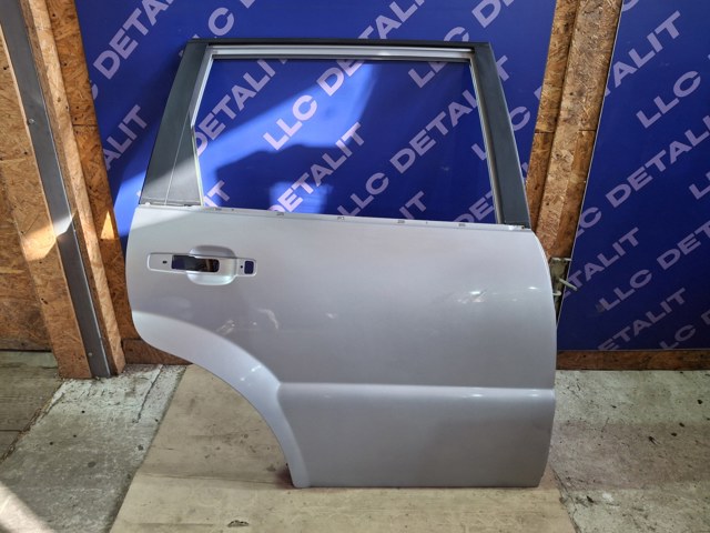 Дверь задняя в сборе 6300408002 SSANG YONG