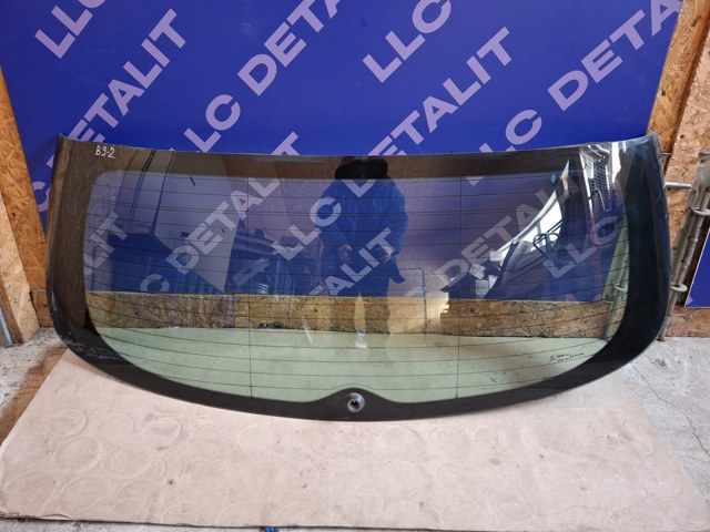 Стекло двери задка 63011XA03A SUBARU