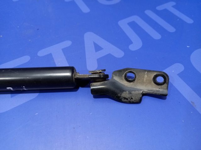 SUBARU 63269SG031 Амортизатор багажника в наличии Одесса