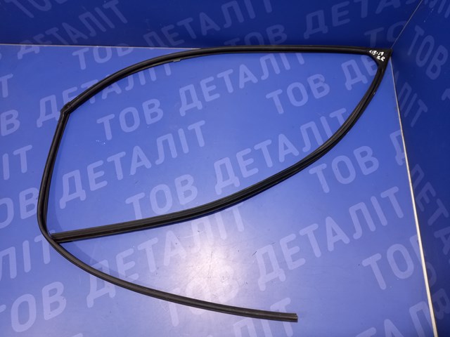 SUBARU 63527SG000 в наличии Житомир