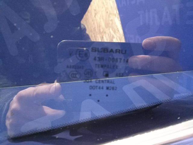 Стекло кузова/багажного отсека, левое 65209SG071 SUBARU